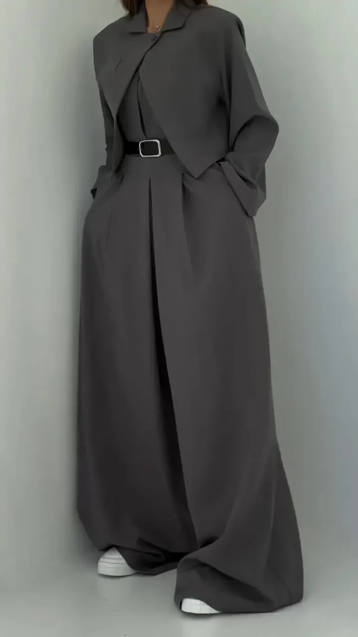 Combinaison Femme à Jambes Larges avec Cape Amovible
