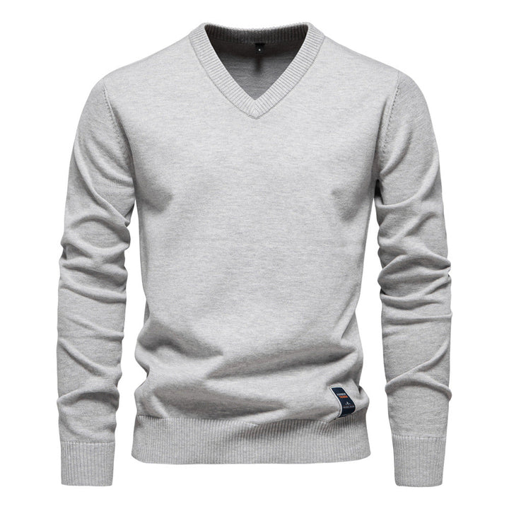 Pull Col V Ajusté Confort Doux et Style Élégant