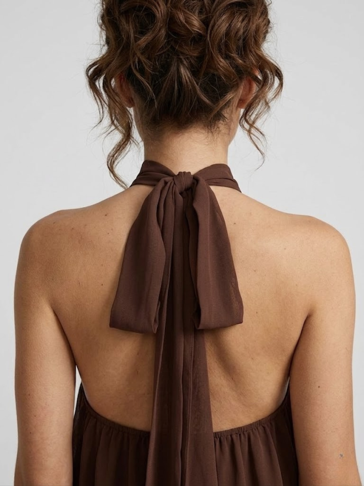 Robe Courte à Col Halter Superposé Femme