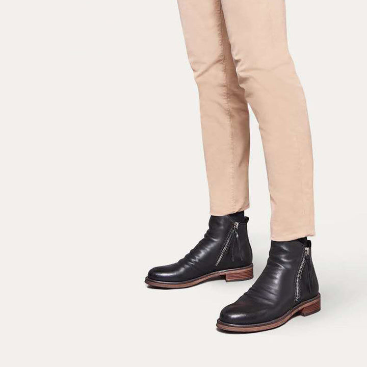 Bottes en Cuir Élégantes Confort Durable et Style Classique
