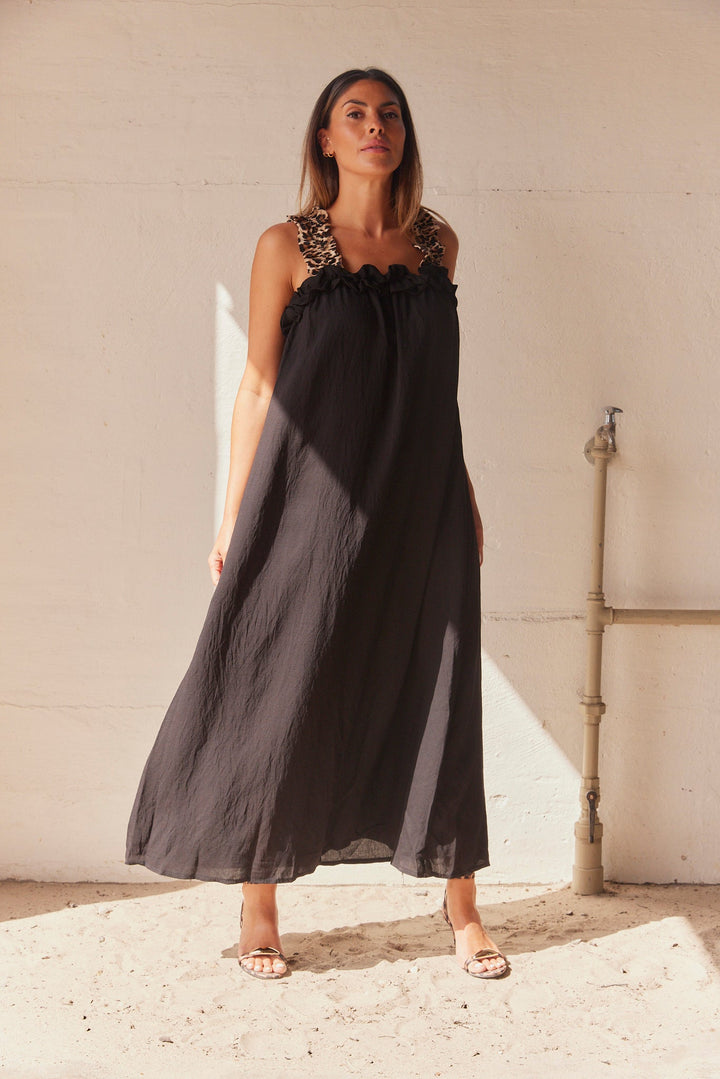 Robe Longue Fluide à Bretelles Perlées