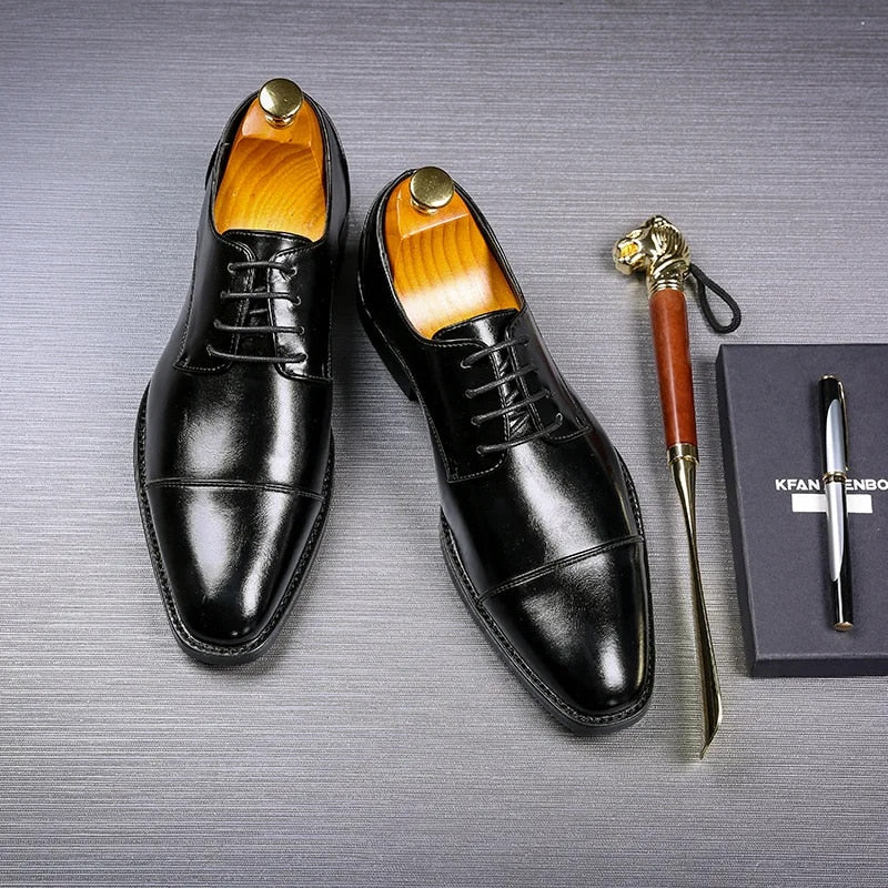 Chaussures Richelieu en Cuir Élégantes Style Classique et Finition Luxe
