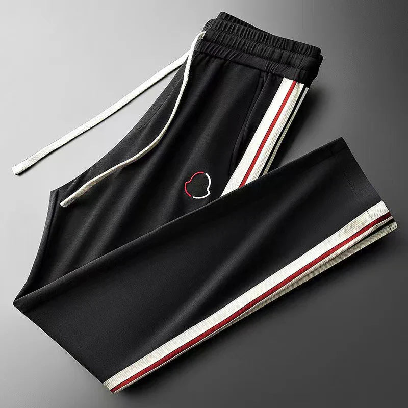 Ensemble Sport Élégant Col Zippé Confort et Style Moderne