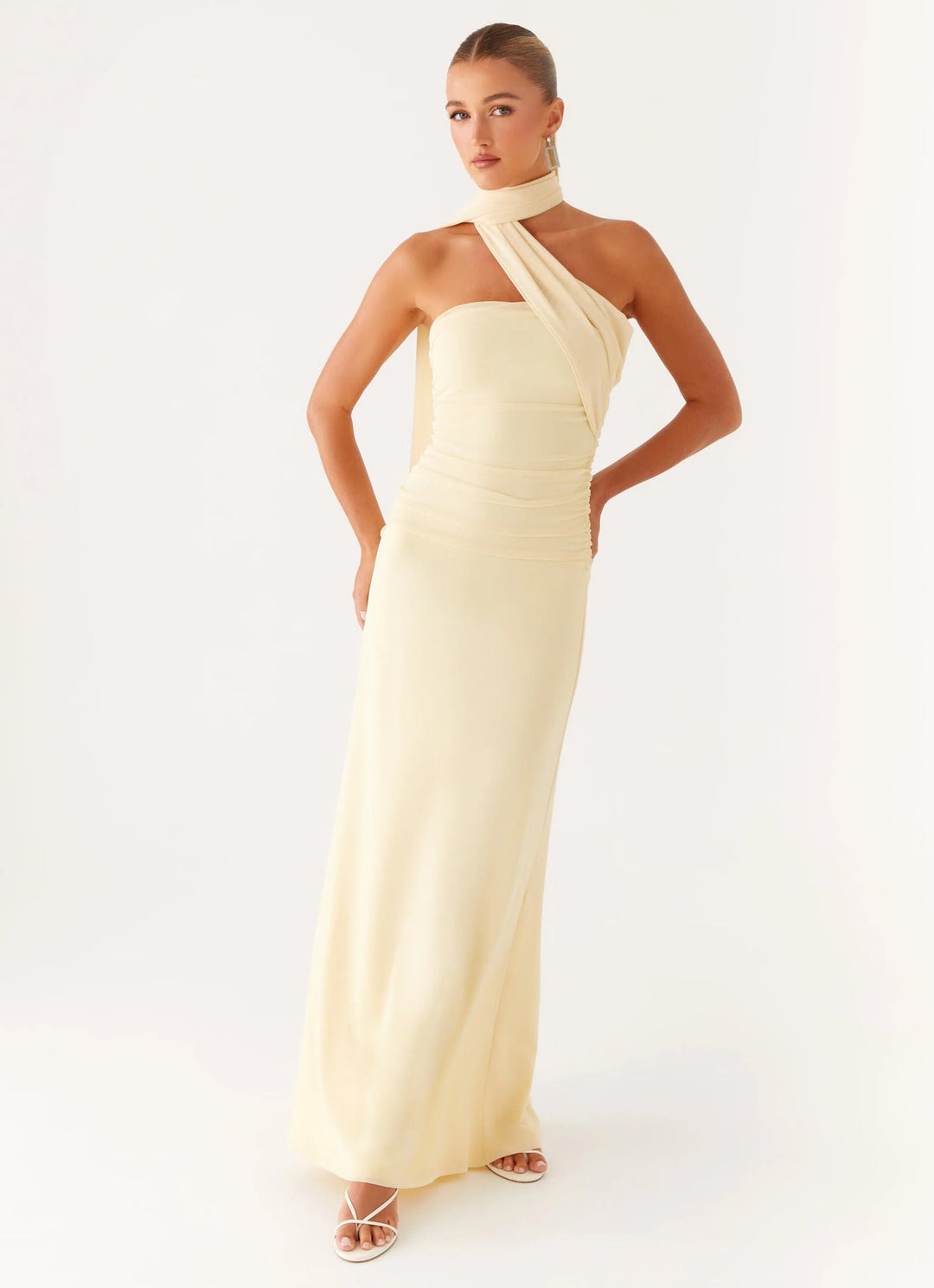 Robe Longue Asymétrique à Col Montant Femme