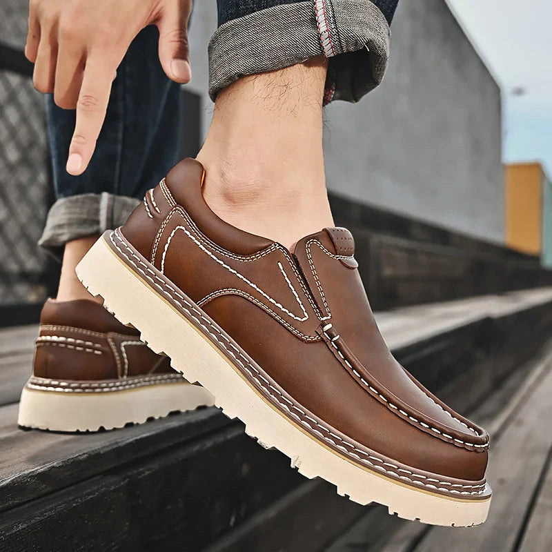 Chaussures Slip-On en Cuir Semelle Épaisse Confort et Style Urbain