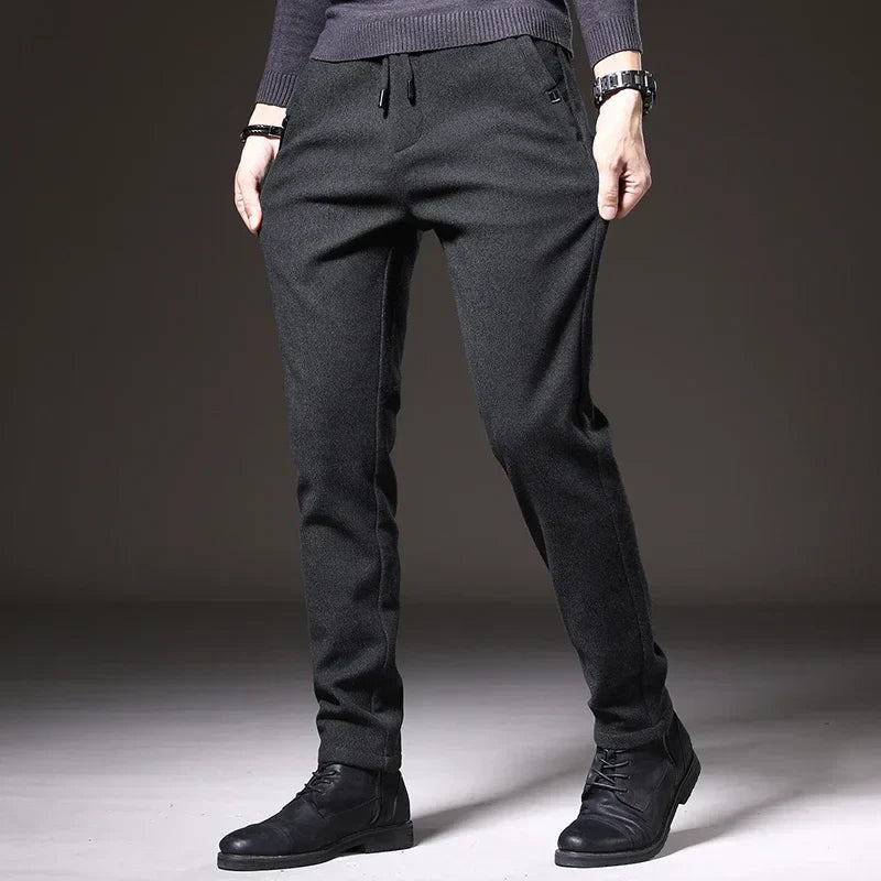 Pantalon Homme Ajusté Élégance Moderne