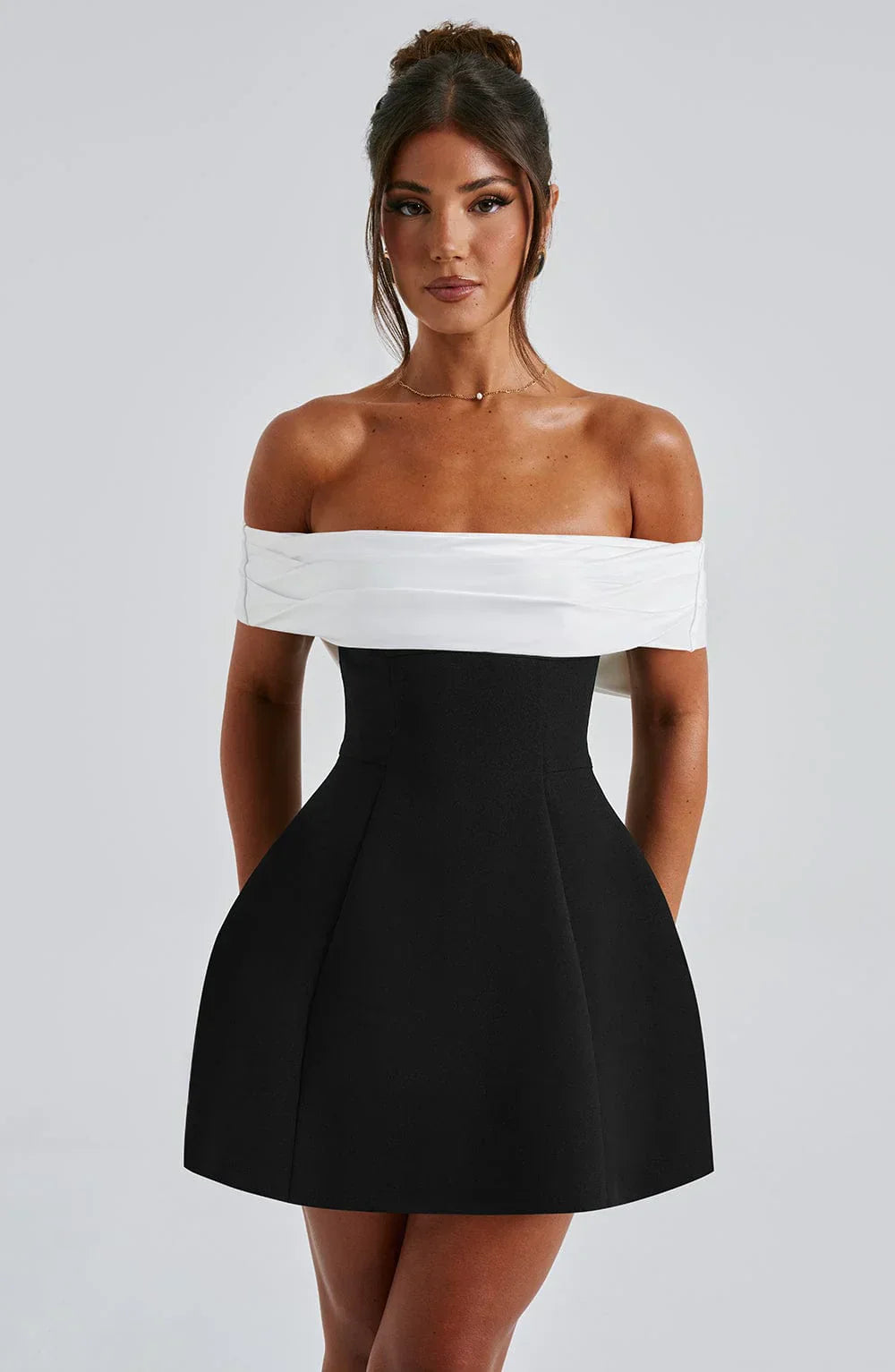 Robe Femme Nœud Dos Élégance Chic