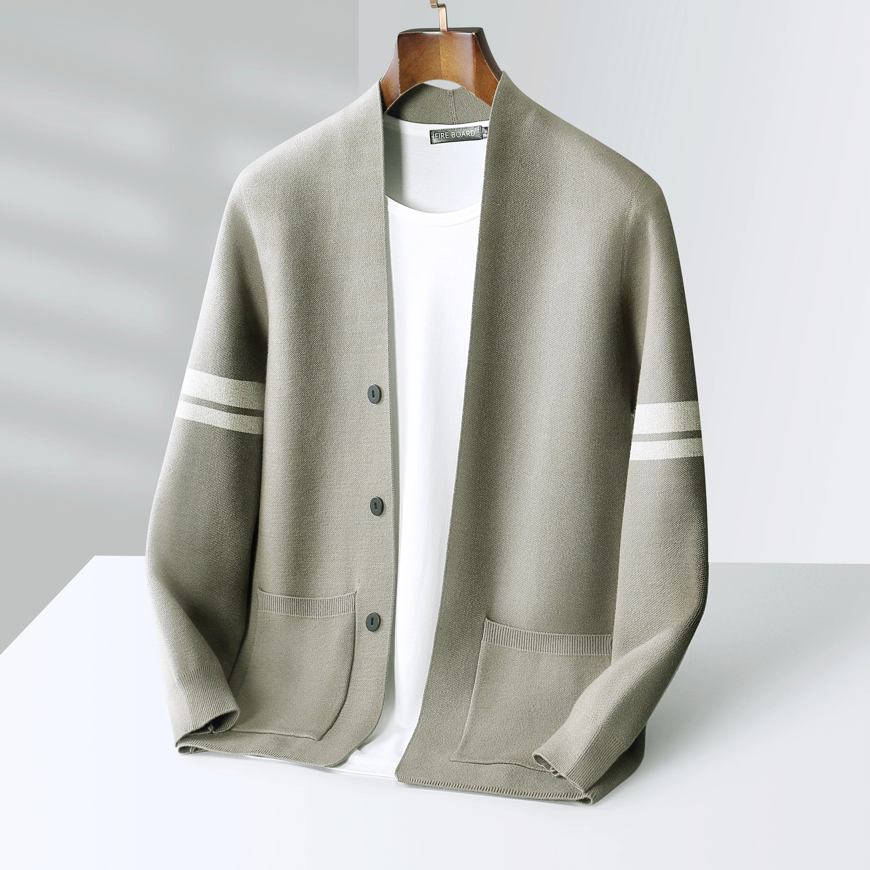 Cardigan en Maille Élégant Boutonné Confort Doux et Style Moderne