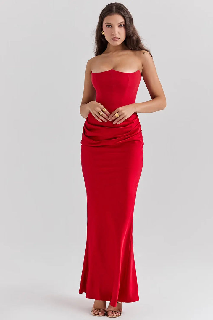 Robe Longue Bustier Drapée à Coupe Ajustée