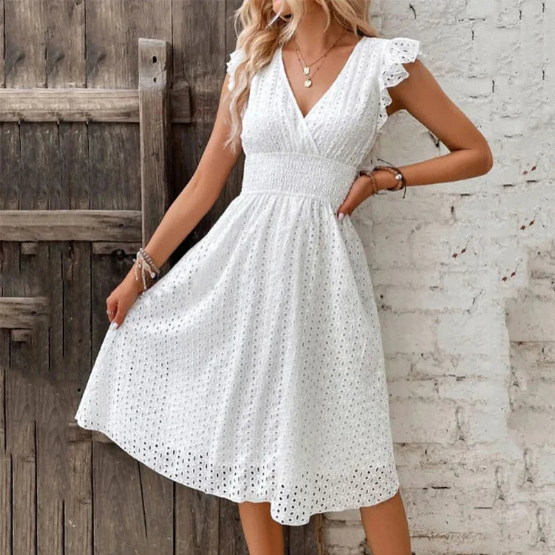Robe Midi Brodée à Col V Femme