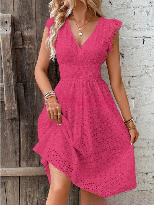 Robe Midi Brodée à Col V Femme