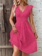 Robe Midi Brodée à Col V Femme