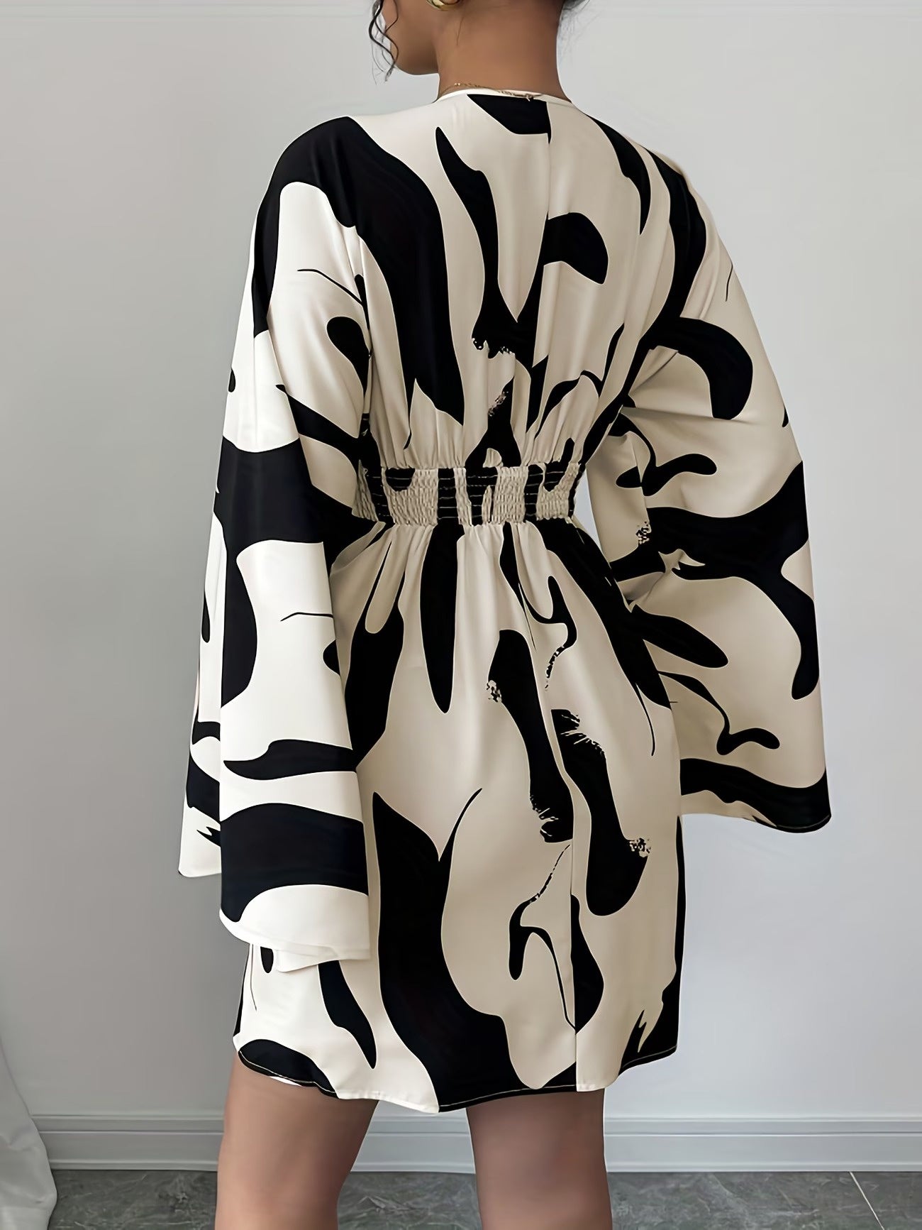 Robe mini à motif abstrait pour femme
