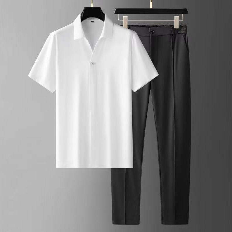Ensemble Polo et Pantalon Élégant Confort Moderne et Style Minimaliste